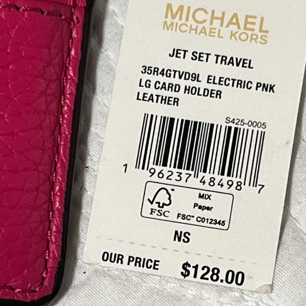 NWT Michael Kors Pink Card Holder - Picture 12 of 12